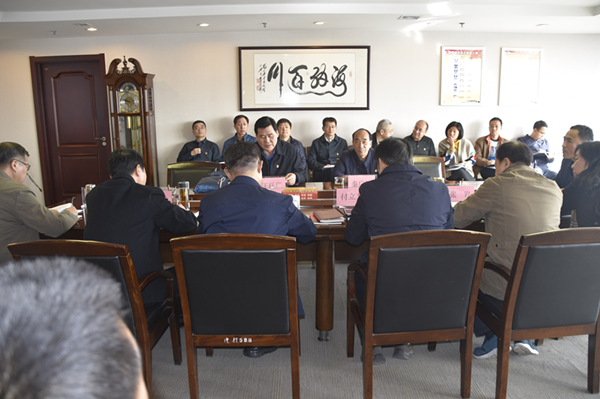 乐竞体育-中国一站式服务官网
党委理论学习中心组召开“廉洁自律”专题集中学习研讨会议